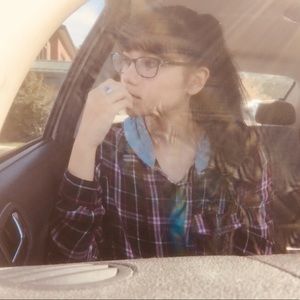 Meet your Posher, Adriana